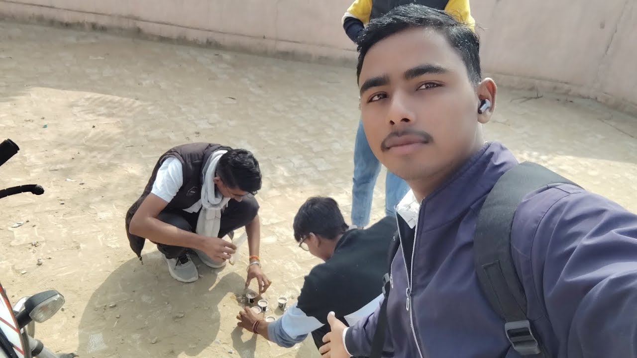 Aaj college me chay magiya  he☕☕