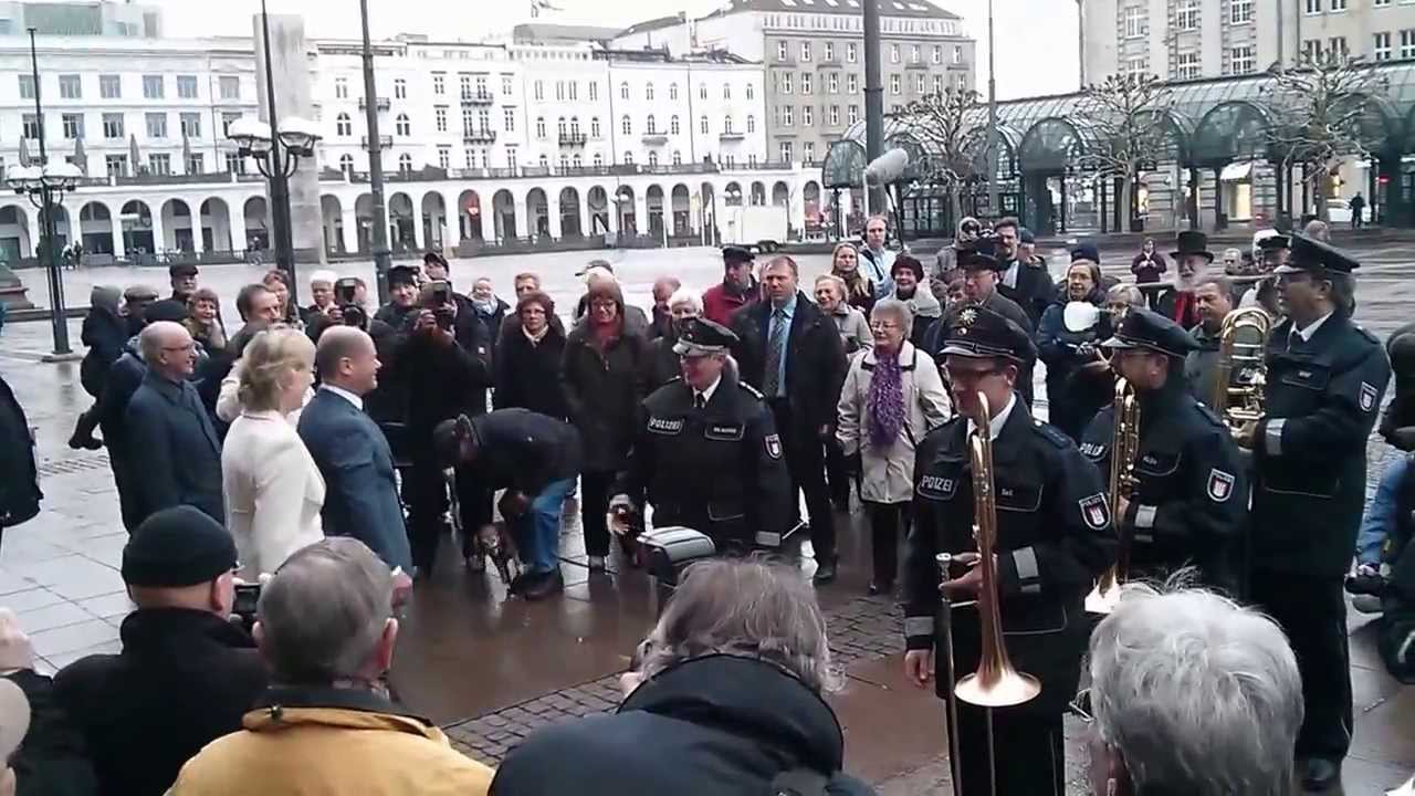 Das Polizeiorchester am Neujahrsmorgen 2014