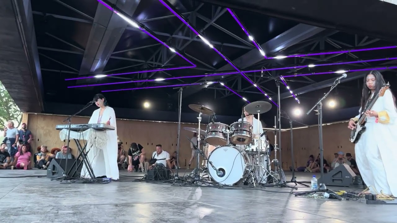 Kuunatic - Tītián - Live at Roskilde Festival 2023