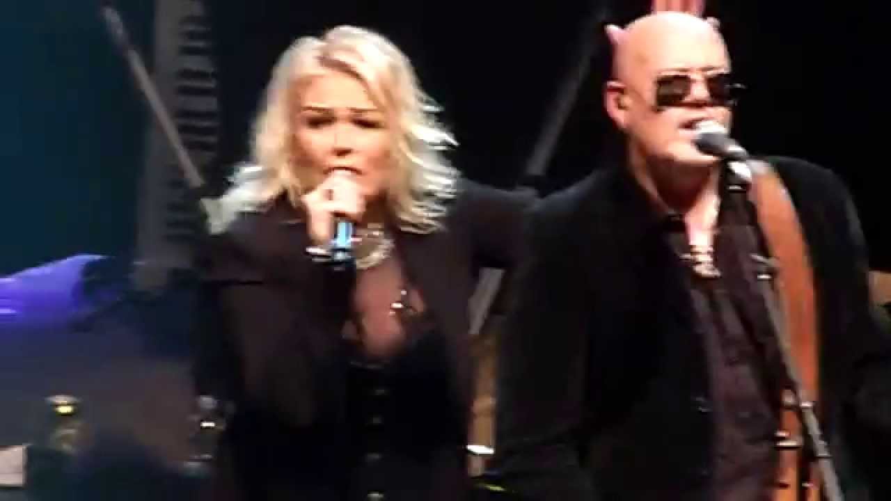 Kim Wilde - Never Trust A Stranger - Shepherds Bush Empire, London - December 2013