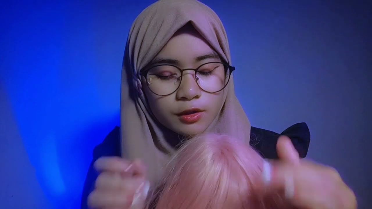 ASMR KESUKAAN KALIAN? GARUK WIG HITAM, PUTIH DAN PINK! :D