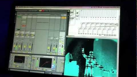 Pere Vicalet: All in one! Max for Live + Jitter + DMX Lights + Kinect = Kivimulij