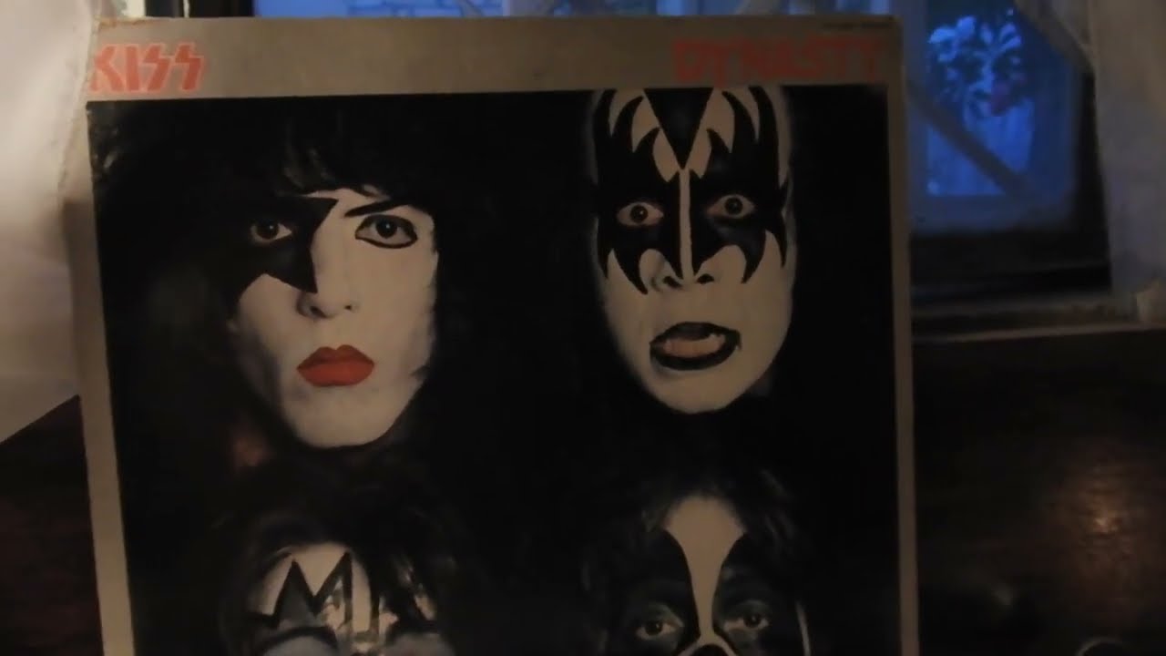 Kiss - I Was Made For Lovin´ You (Vinyl) - YouTube