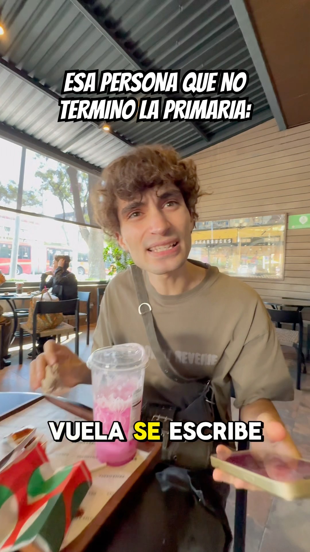 VUELA SE ESCRIBE CON V O CON B