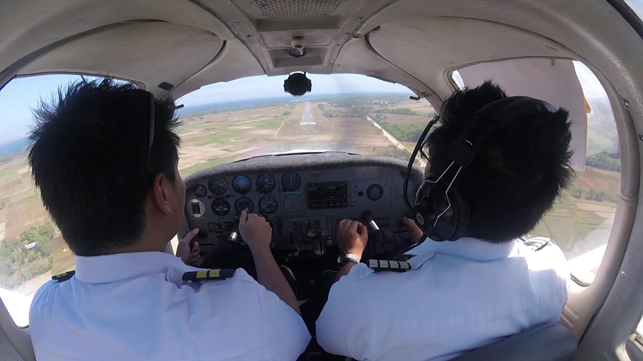 RP-C1658 turning base runway07 lubang for full stop