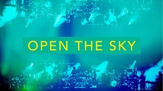 Vignette de la vidéo "Open The Sky (Live) - JPCC Worship"