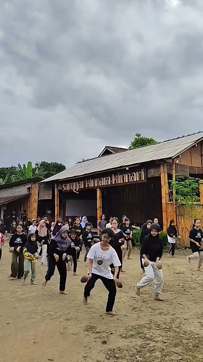 Tari Batok #festival #tari #batokkelapa #budayajawa #fypシ #wisata #sanggarseni #video #viralvideo