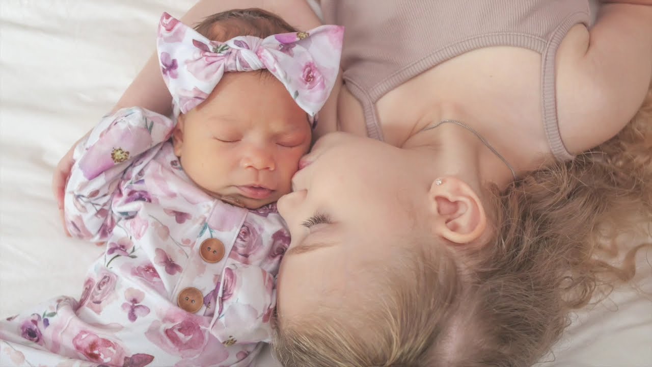 Conroe, TX newborn photography | Life begins with Aria