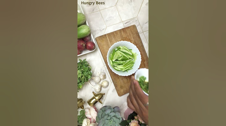 CELEBRITIES FAVOURITE FOOD CUCUMBER SALAD WITH EGG🥒#shorts #vairalshort #youtubeshorts#weightloss