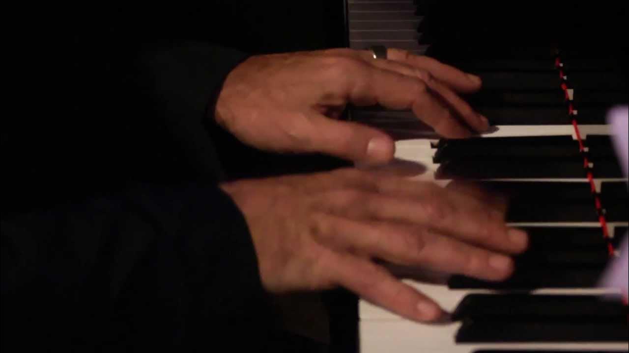 Людовико эйнауди экспириенс. In a time lapse людовико эйнауди. Ludovico einaudi - in a time lapse (2013). Einaudi ludovico "nightbook". In a time lapse людовико эйнауди.