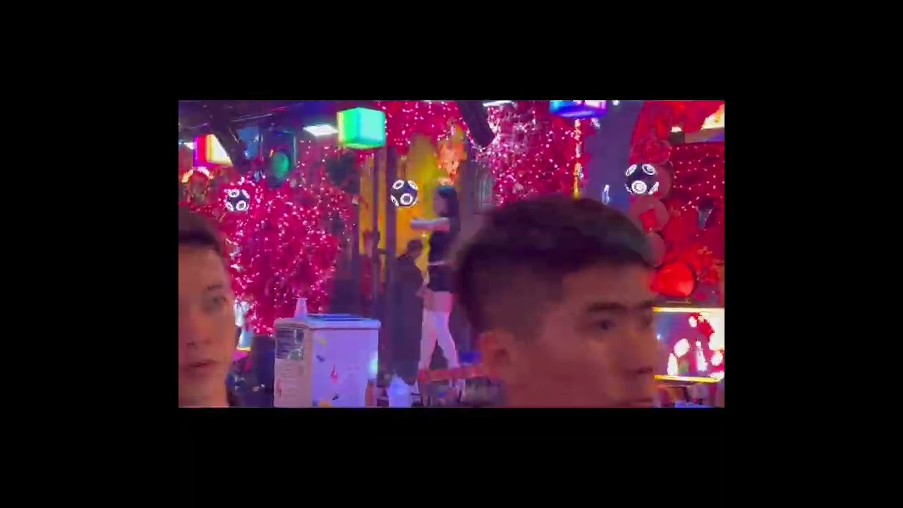 ngày 21 tháng 2, 2026