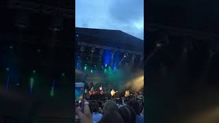 The Vamps - Just My Type (Leeds 12/8/18)