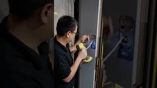 Let’s install our new Zigbang digital lock 🔒✨ #hddoor #zigbang #digitallock #singapore