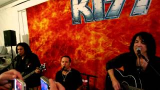 KISS - Nothin' To Lose - Acoustic Session - Bridgestone Arena - Nashville, TN - 9/4/12