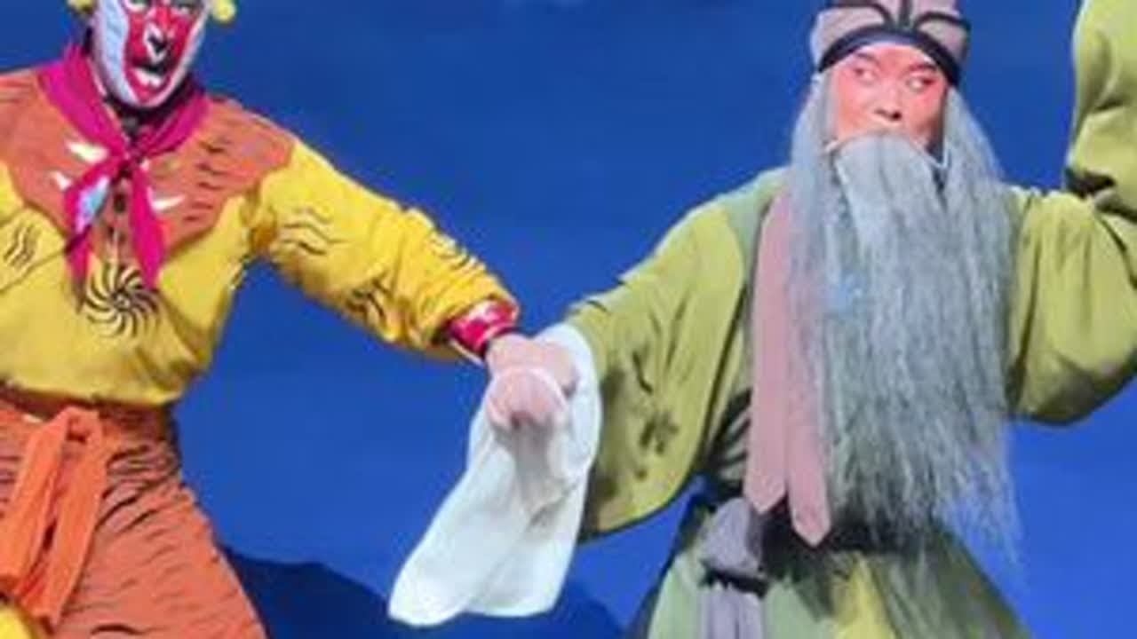 婺剧《三打白骨精》 中“三打白骨精”杨霞云饰演白骨精、孙自山饰演老丈、周宏伟饰演孙悟空、楼胜饰演唐僧、董旭阳饰演猪八戒、刘福明饰演沙僧