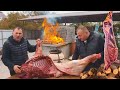 Cocinar canales de carne fresca en el pueblo  cooking delicious meat from fresh beef in the village