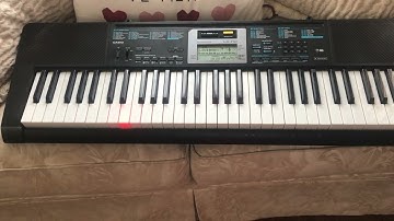 039 ON THE BRIDGE OF AVIGNON