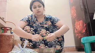 Kitchen Mein Bohot Sara Kaam Hote Hai Vegetable Cutting