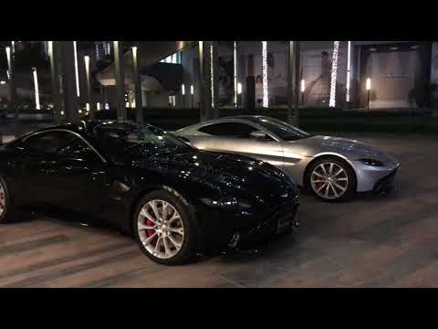 Dubai Downtown cycle ride