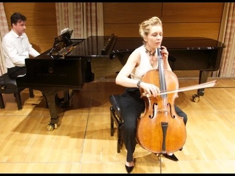 Vivaldi Sonata E minor op.14 No.5 played by Susanne Beer  and Gareth Hancock