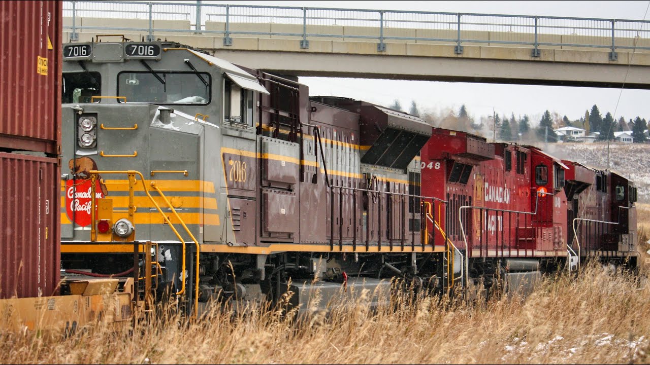 CP Heritage Unit 7016 Trails Third on CP 100 Highballing Past Keith, AB!