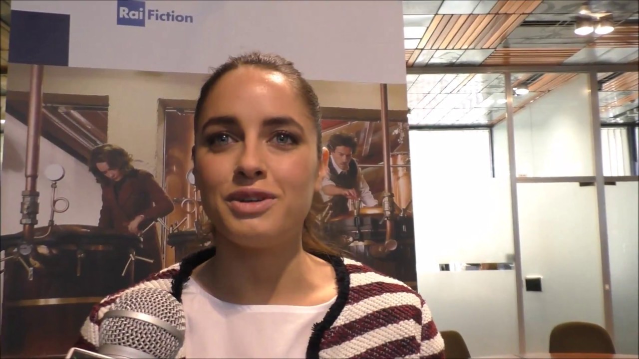 Videointervista a Matilde Gioli in Di padre in figlia, su SpettacoloMania.it