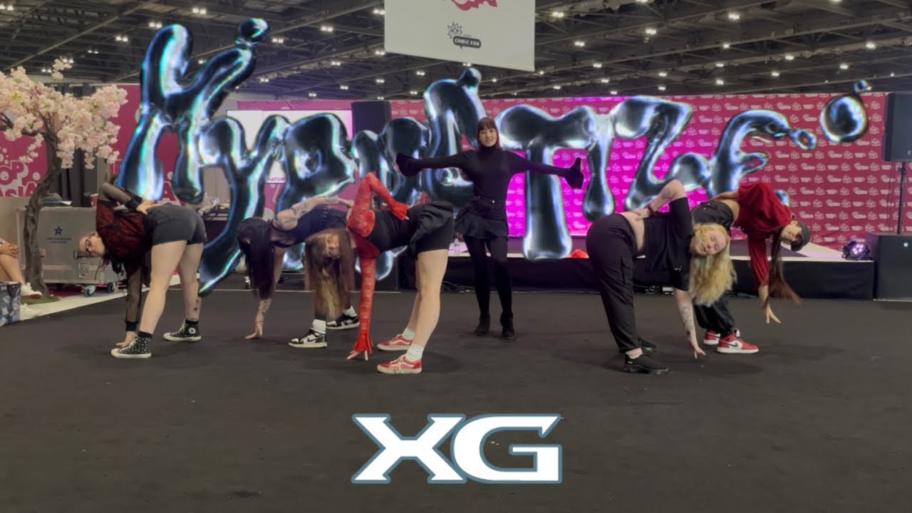 KPOP IN PUBLIC] XG (エックスジー) - Hypnotize; 6 member ver