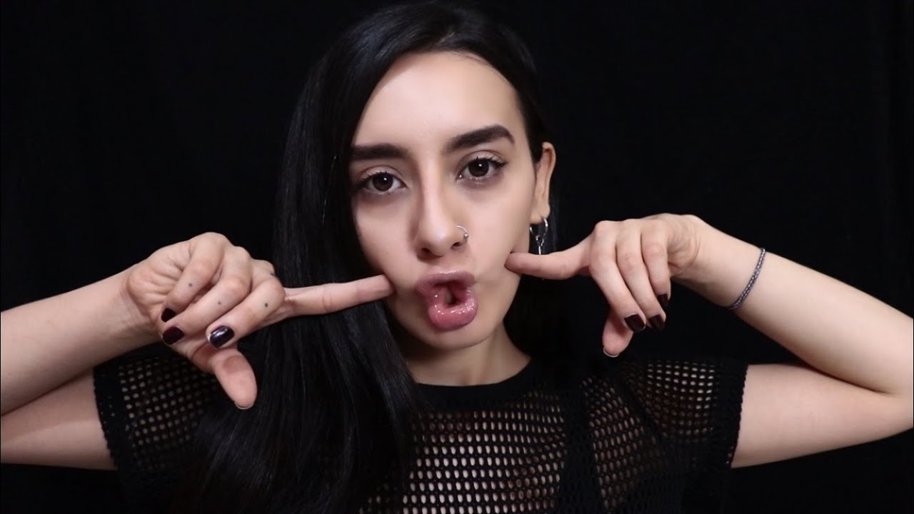 ASMR EN ESPAÑOL - 50 COSAS SOBRE MI