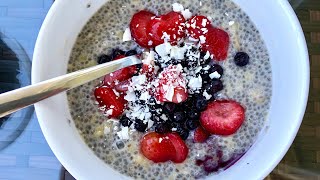 4 Ingredient Fruity Chia Pudding (Vegan/ GF) by Heather Pace 569 views 3 years ago 3 minutes, 40 seconds