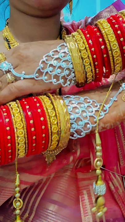 Pyaar ka rang, chandni ke sang… 🌙✨ #KarwaChauthSpecial #shorts #karwachauth