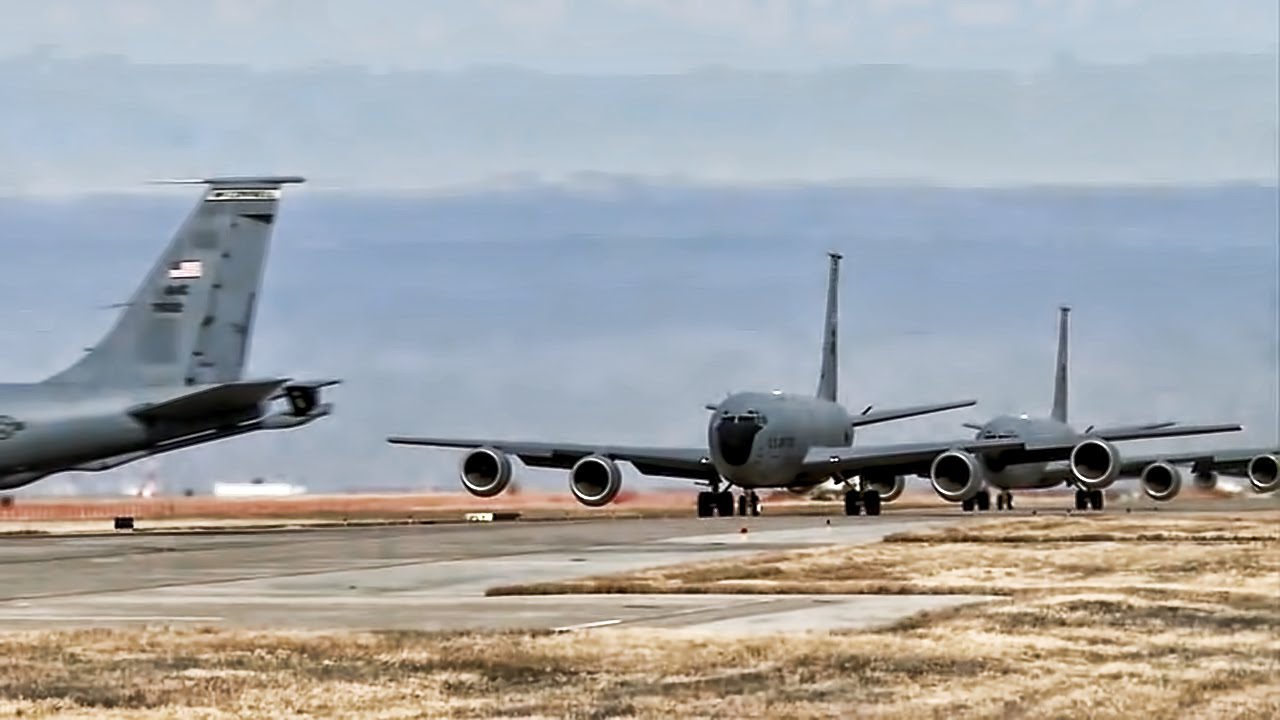 U S Air Force Has First F 35 Elephant Walk Mass Drill