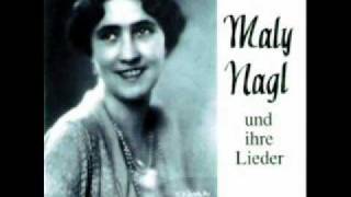 Video thumbnail of "Maly Nagl - Mei Alte sauft so viel wia i"