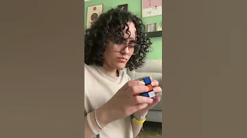 أسهل طريقة لحل مكعب روبيك 