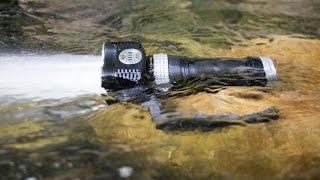 Niteye Eye40 L2 Flashlight Unboxing