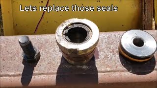 Replacing Hydraulic Cylinder Seals  Part 3  Pulling it all apart