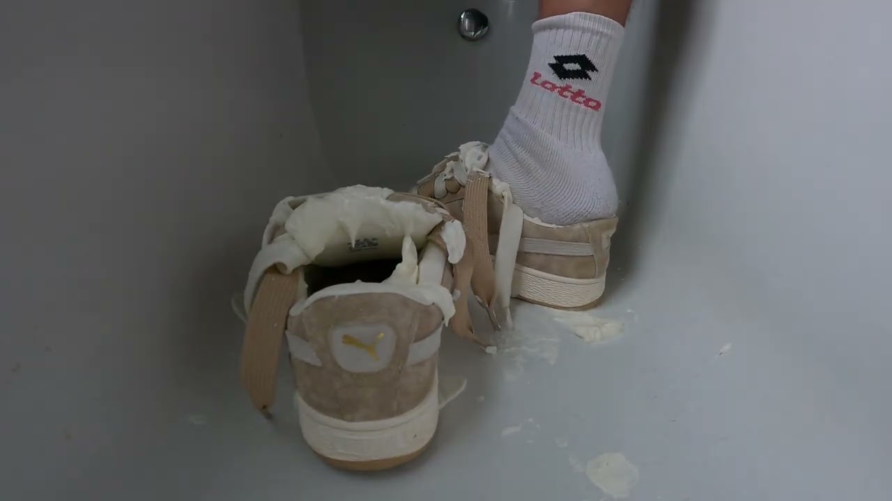 Messy fun with Puma Suede XL