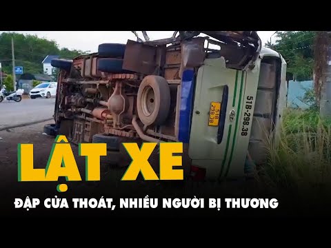 Video Lật xe khách, nhiều người bị thương đập cửa kính thoát... - youtube