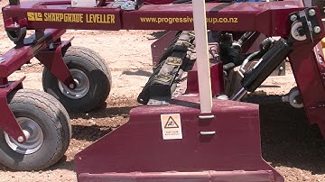 Deere 333G with SharpGrade 2.2DGR laser grader Scarifying hard packed road base