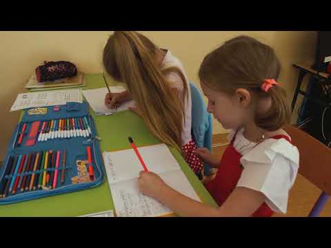 Wideo: Jak Otworzyć Szkołę Dla Dzieci
