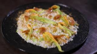 Risotto Intrepido Fiori Di Zucca E Bottarga Le Ricette Di Molto Italiano