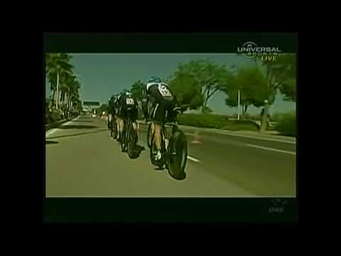 Video: Chris Froome 2011 Vuelta a Espana galibiyetinden kırmızı formayı uzattı