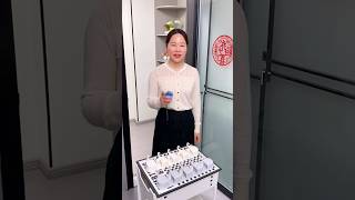 This wall-mounted #multi-bar mop clip with rollers is so practical! #trending #shorts #interior