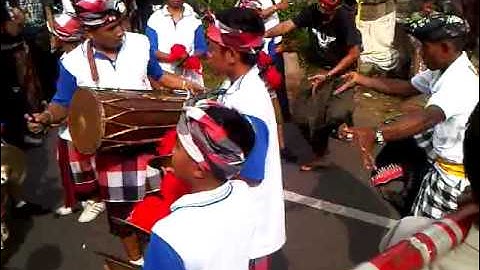 ajeg bali - gaya anak RAGYL,kalianget - seririt/BALI