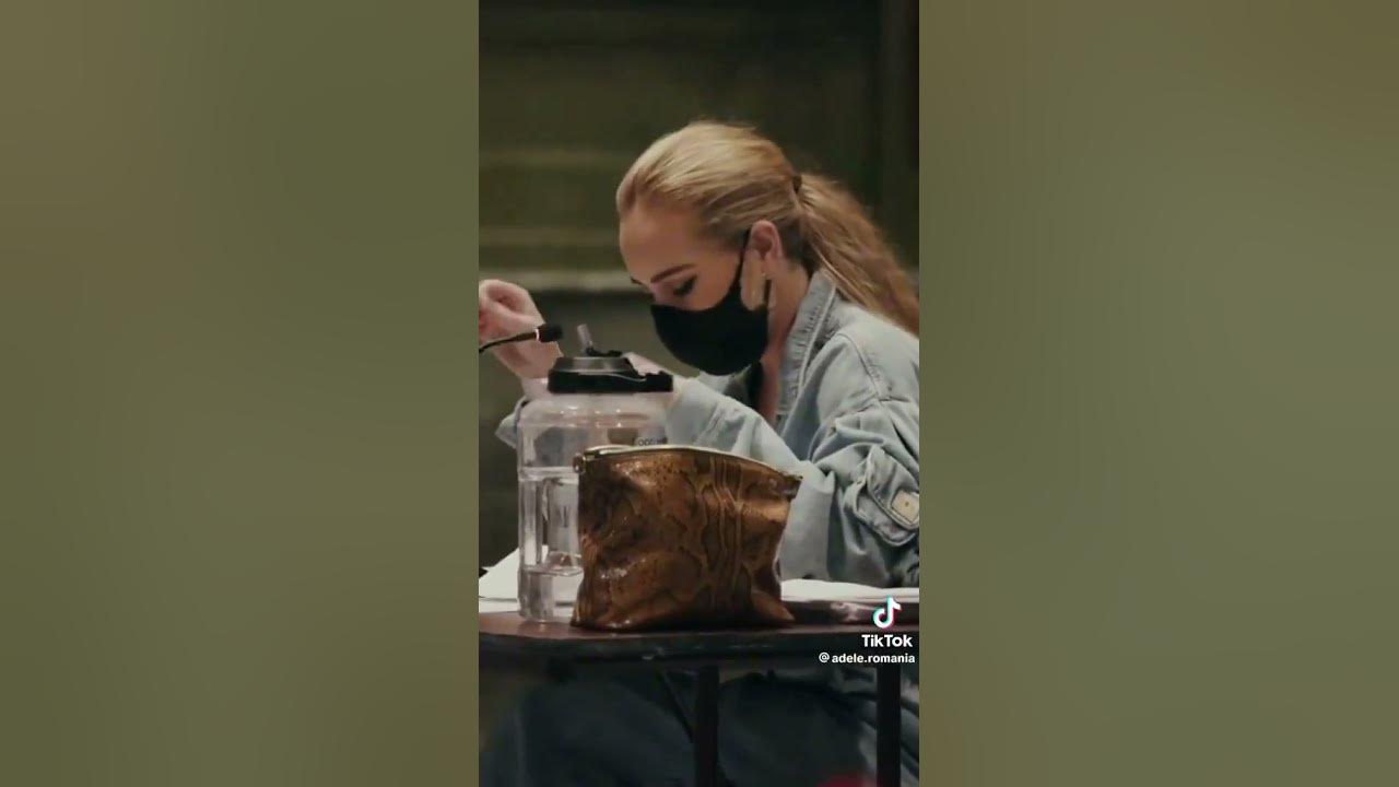 Adele Singing Someone Like You While Signing Divorce Papers #adele #someonelikeyou #divorce #tiktok