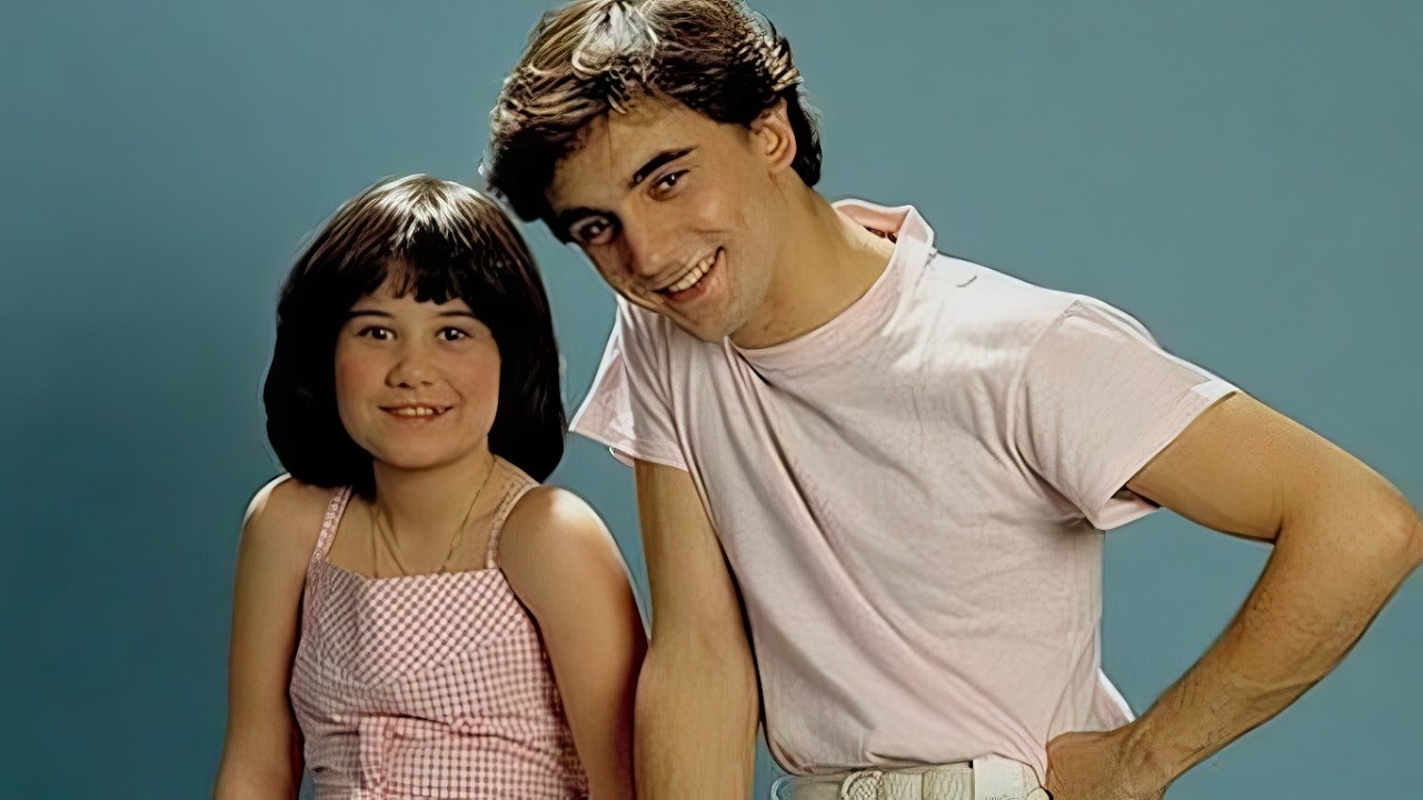 Hasta mañana - Enrique y Ana (Baja calidad)