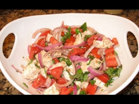 how-to-make-tomato-basil-mozzarella-salad
