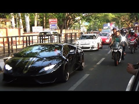 3-supercars-causes-chaos-in-india-(bangalore)---lamborghini-&-porsche's