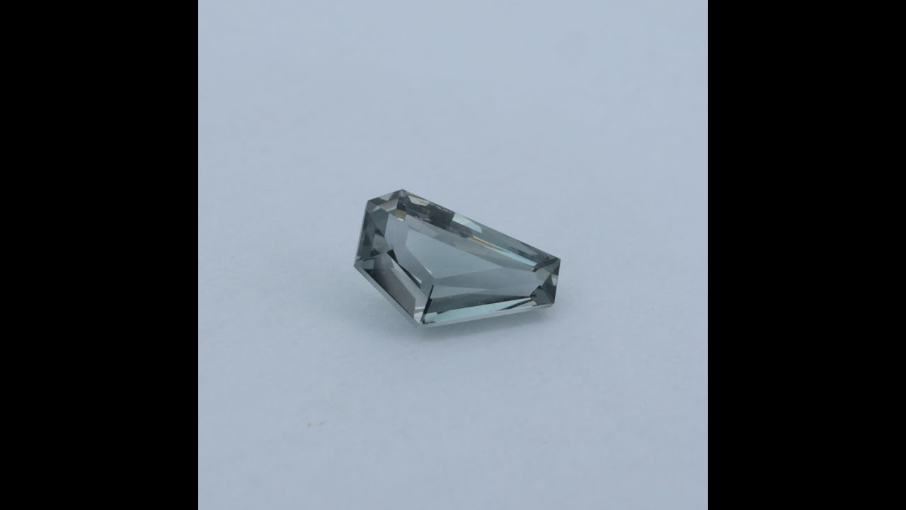 0.47ct Grey Spinel/ Shield shape