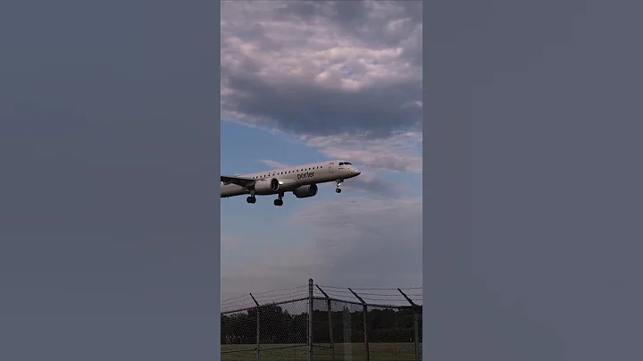 Porter Airlines Embraer 195-E2 landing on runway 25, just beside the local spotting area.  #aircraft