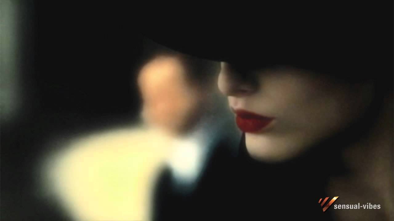 Watch don't look back - bliss on YouTube Watch don't look back - bliss on YouTube